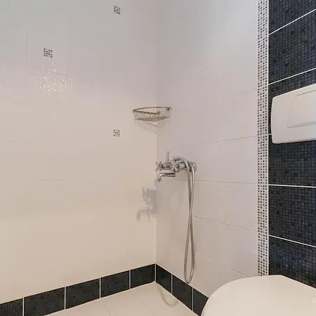 Momento 3-bdrm With Shared Pool, Poseidi Appartement *