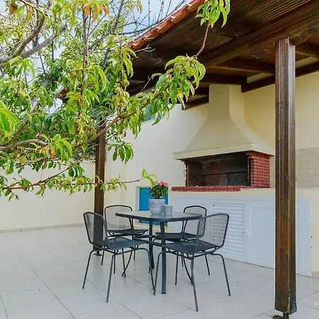 Momento 3-bdrm With Shared Pool, Poseidi بوسيدي