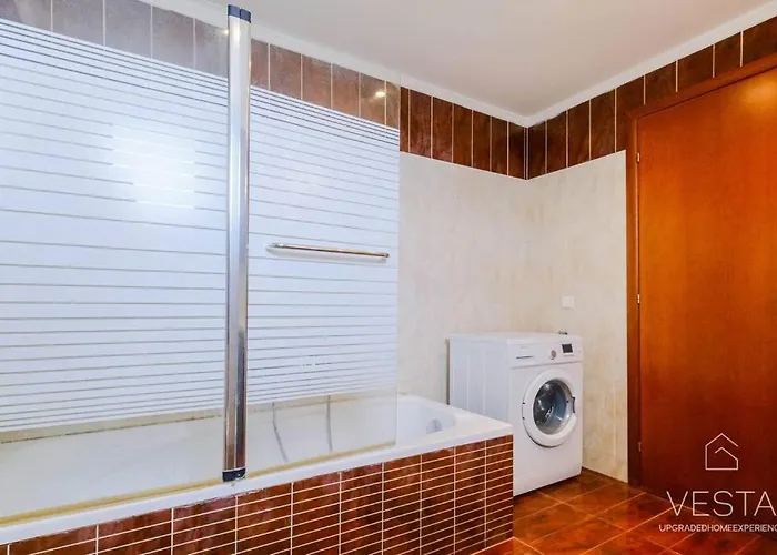 Momento 3-bdrm With Shared Pool, Poseidi Appartamento Possidi