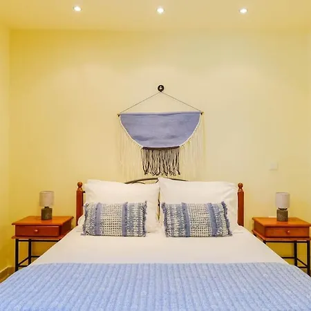 Apartamento Momento 3-bdrm With Shared Pool, Poseidi Possidi